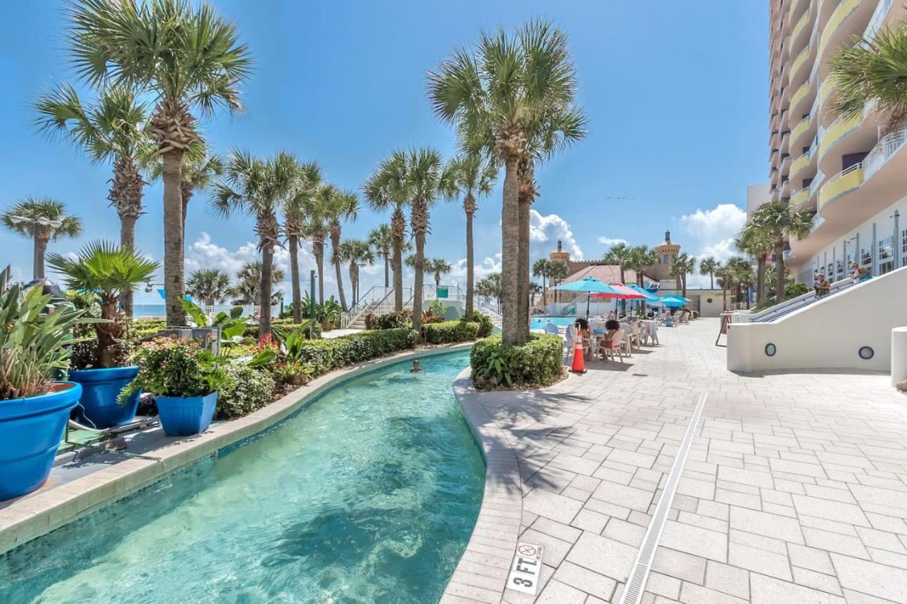 Newly Renovated 11th Floor 3 Bedroom Oceanfront Views *