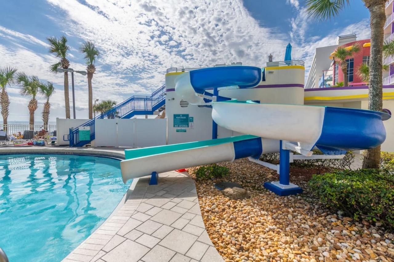 Newly Renovated 11th Floor 3 Bedroom Oceanfront Views Daytona Beach