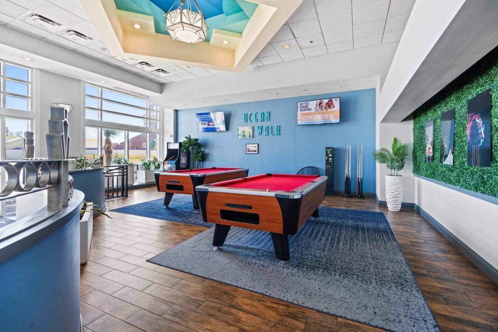 Holiday home Newly Renovated 11th Floor 3 Bedroom Oceanfront Views